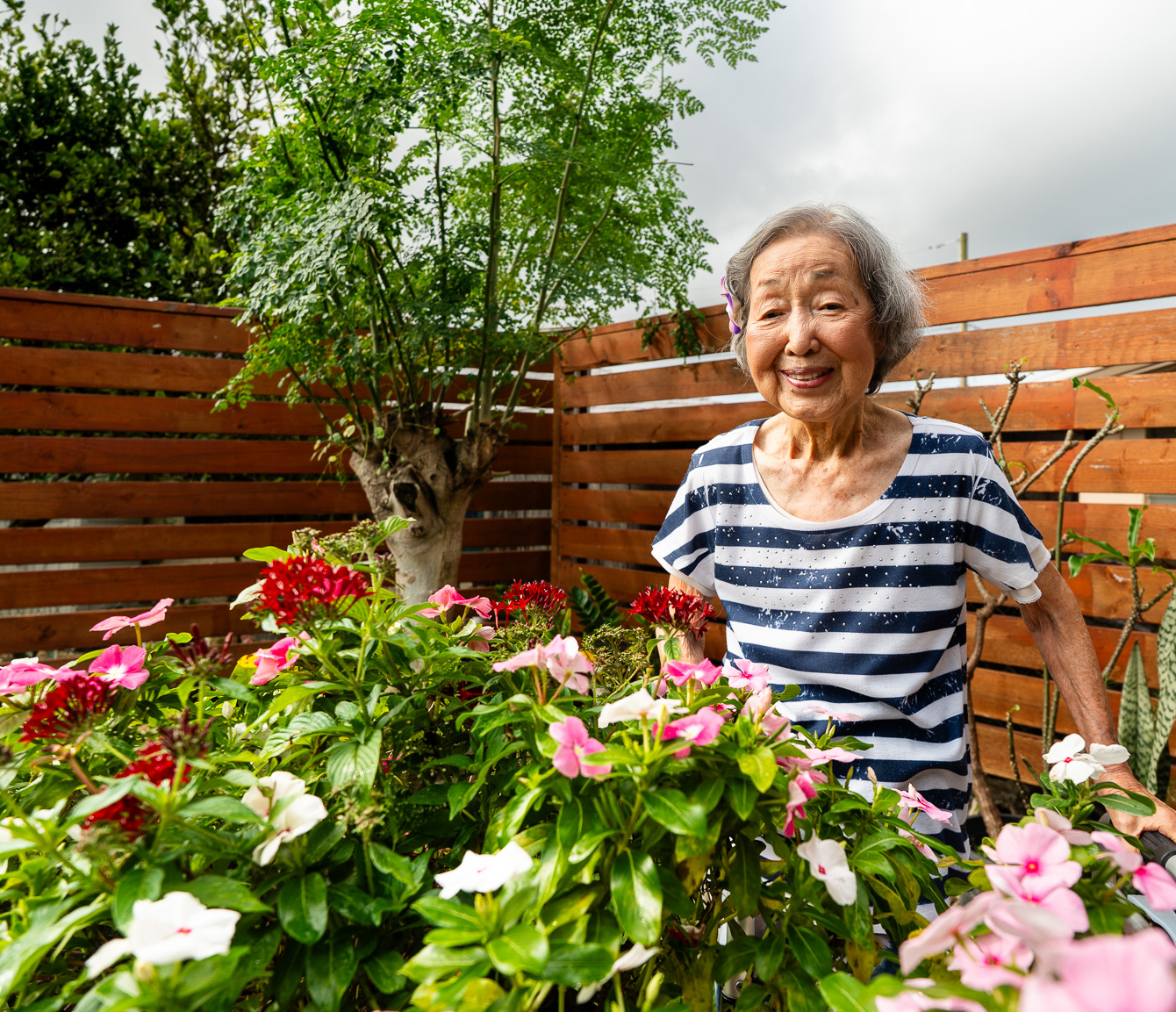image of elderly woman at Valley Comfort Care Home in Kalihi, Oahu